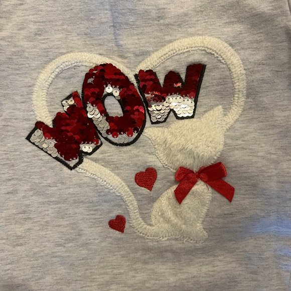 TWIN BUNDLE - 2 Long-sleeve Fleece Sweatshirts w/ Kitty Design (White & Gray) - Picture 3 of 7